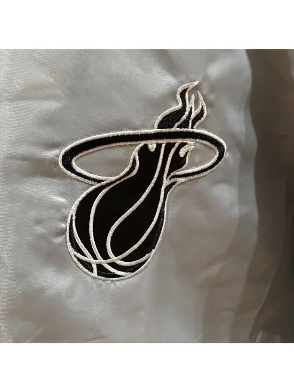 Miami Heat Silver Satin Jacket NBA Logo Official Licensed Apparel Large